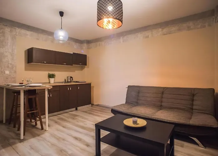 Color Old Town Center Βουκουρέστι