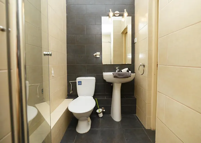 Color Old Town Center * Βουκουρέστι