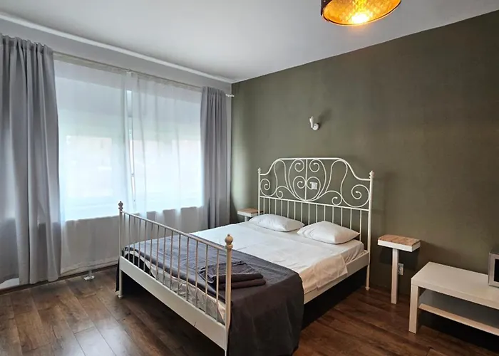 Color Old Town Center *