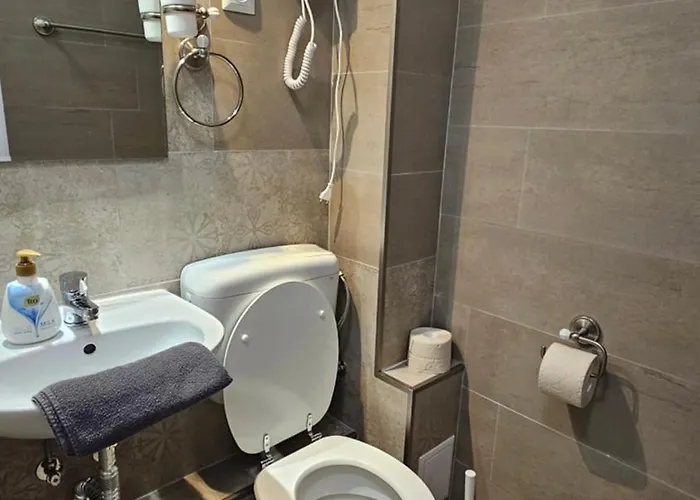 Color Old Town Center Βουκουρέστι