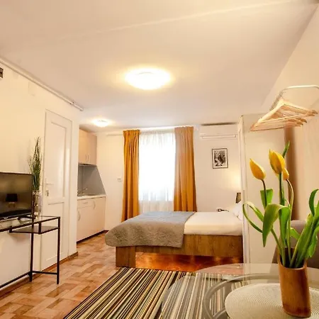 Апартаменты Color Old Town Center Бухарест