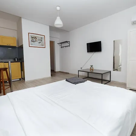 Color Old Town Center Бухарест