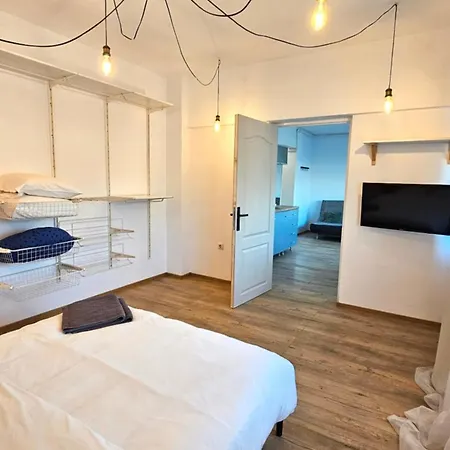 Color Old Town Center Appartement *