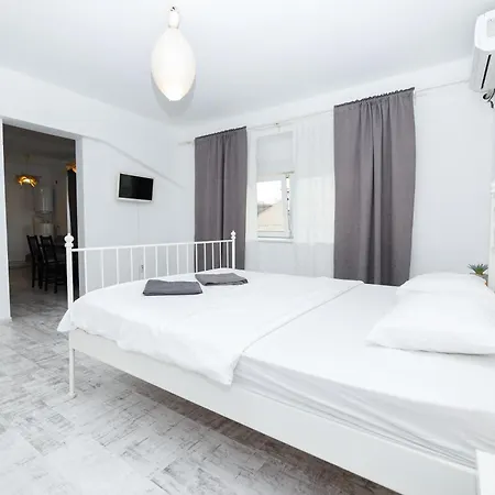 Color Old Town Center Bukarest