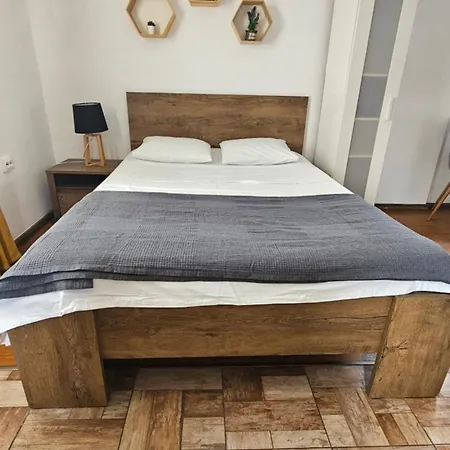 Color Old Town Center *