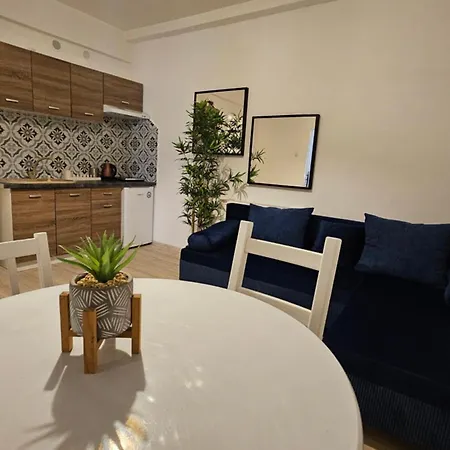 Apartment Color Old Town Center *