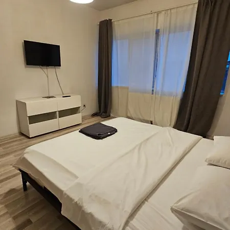 Color Old Town Center Lejlighed