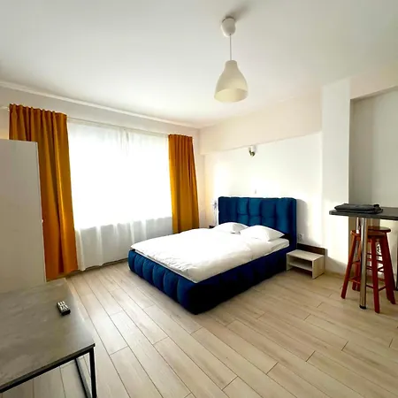 Color Old Town Center *