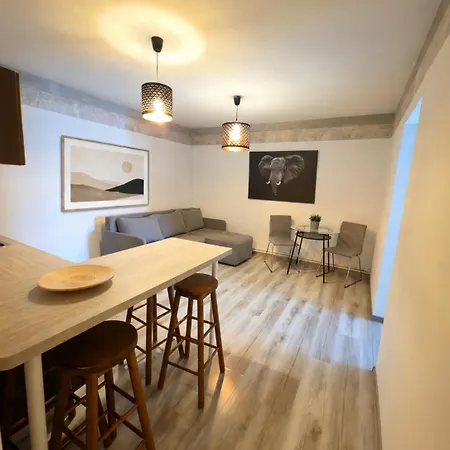 Апартаменти Color Old Town Center Бухарест