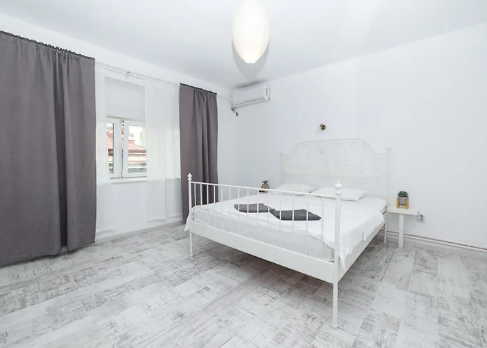 شقة Color Old Town Center