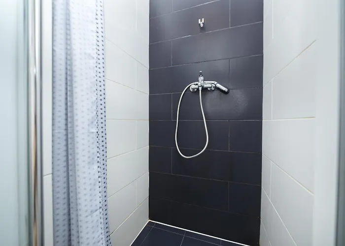 Color Old Town Center شقة *