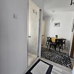 Color Old Town Center 布加勒斯特