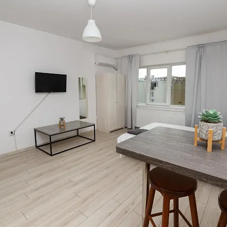 Color Old Town Center