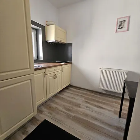 Color Old Town Center Apartment