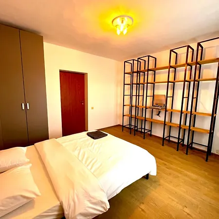 Apartment Color Old Town Center Bukarest