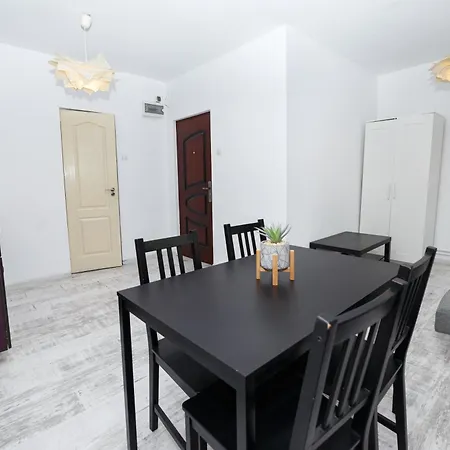 Color Old Town Center *