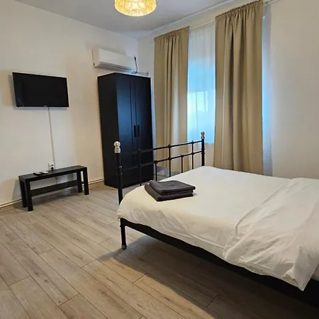 Color Old Town Center Apartman Bukarest
