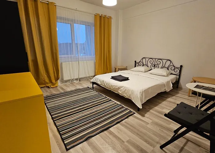 Color Old Town Center